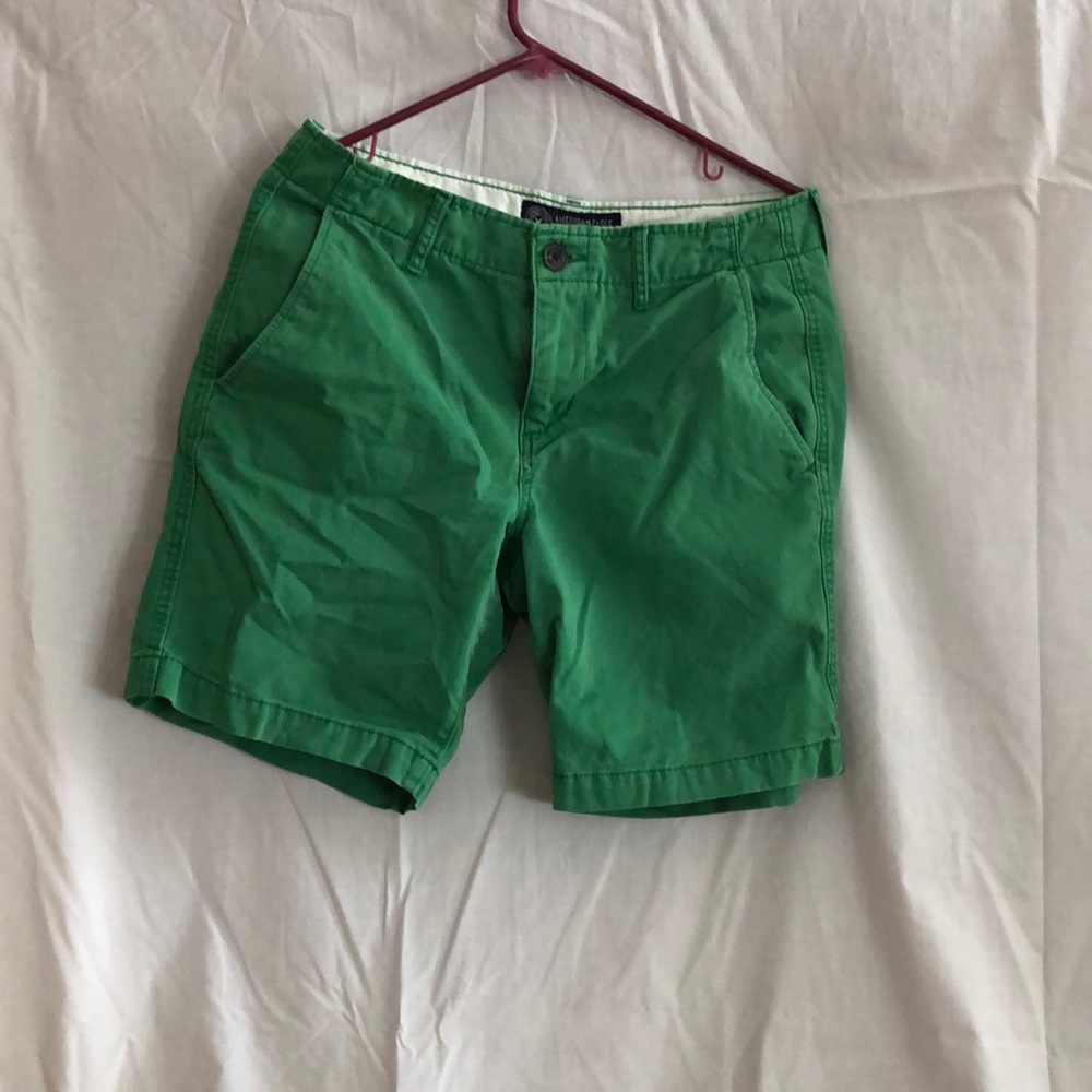 Men’s American Eagle shorts
